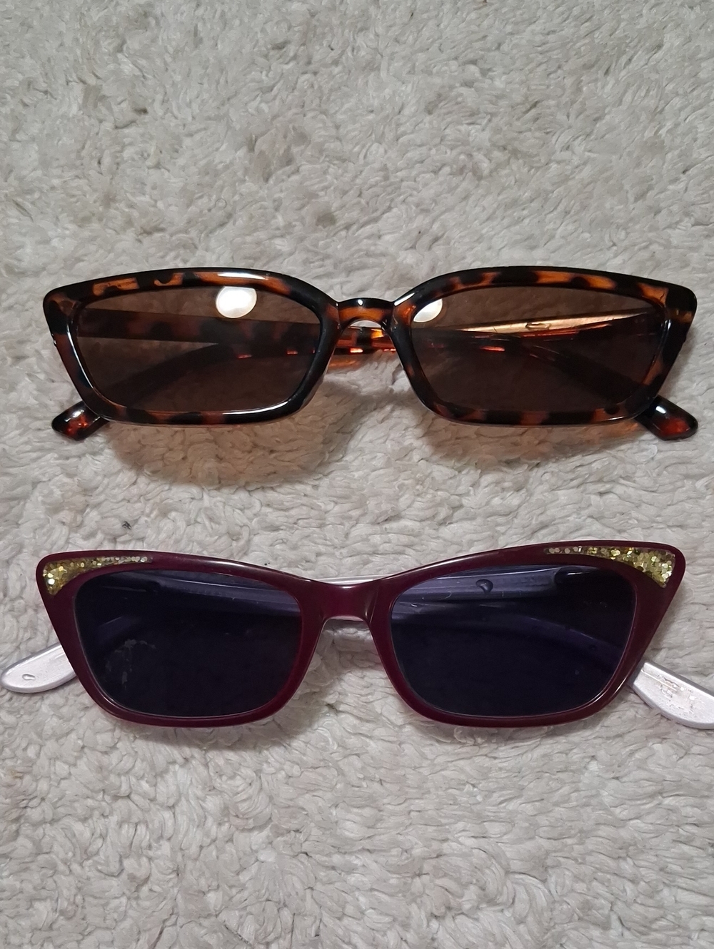 Two Retro Cat-Eye Sunglasses - Tortoise & Burgundy